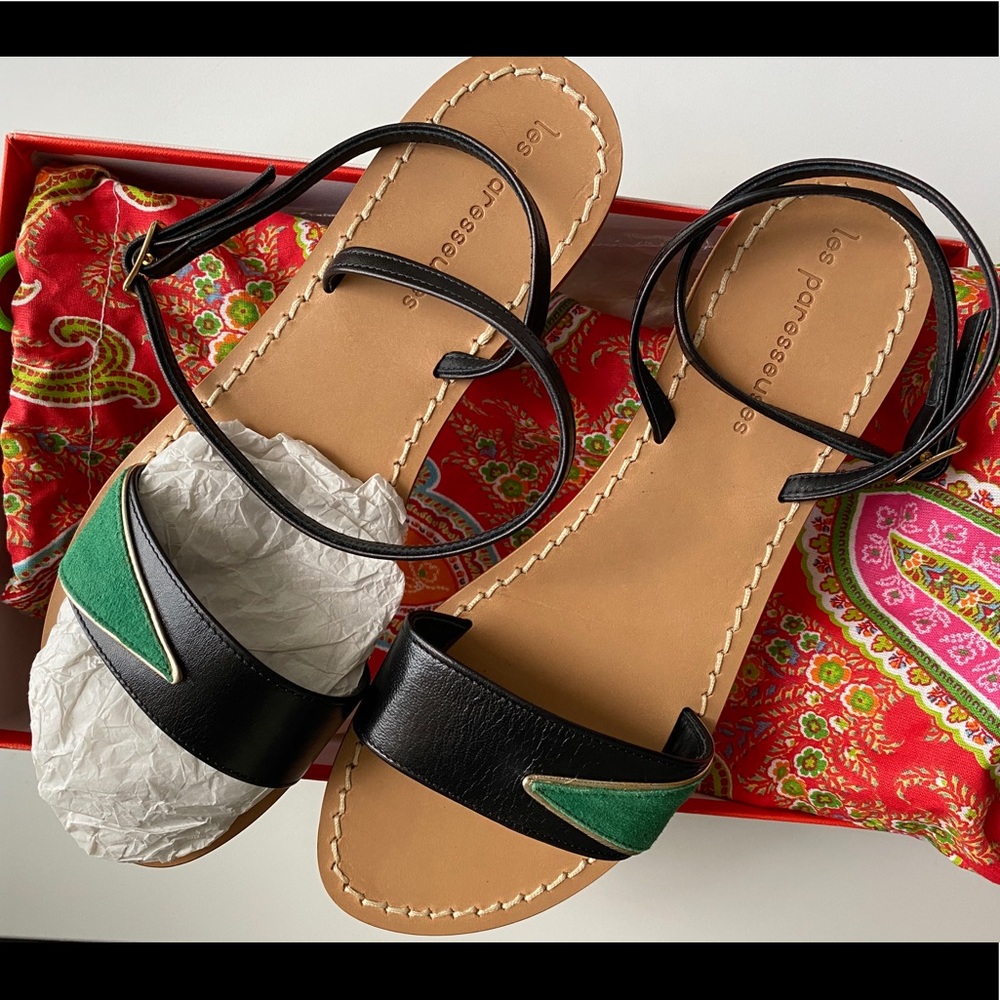 Never worn Les paresseuses leather sandals